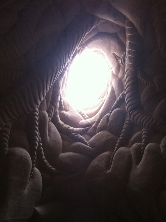 cosascool:  Ra Paulette, 67 years old, has carved a series of underground “cathedrals”