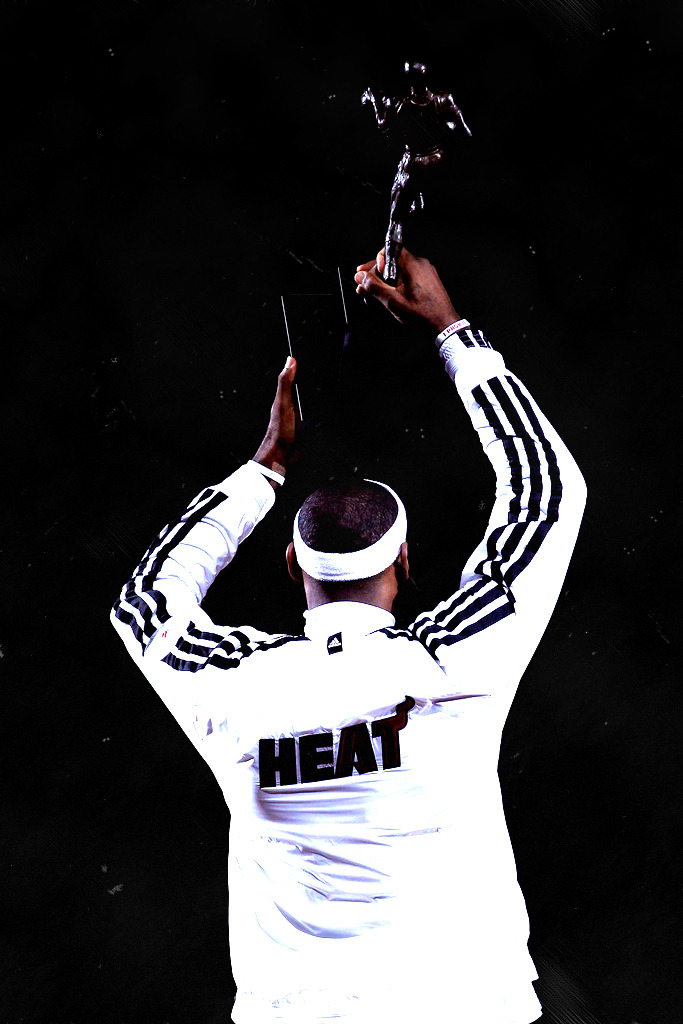 whitehot-heat:  http://whitehot-heat.tumblr.com/ 