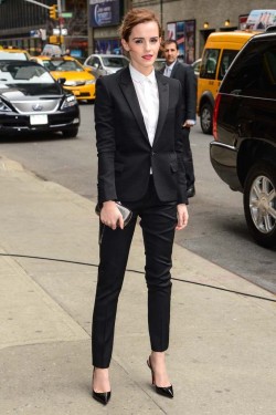 Womensweardaily:  Celebrity Trendsetter Of The Week: Emma Watson Photo By Ray Tamarra/Wireimage