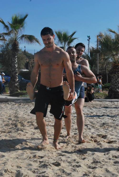 Israhunks