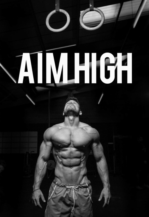 thisismensfitness:  Photographer: Richard Hunter Model: Ross Edgley