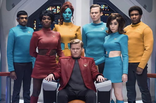 Black Mirror (2011-2019)An anthology series exploring a twisted, high-tech multiverse where humanity