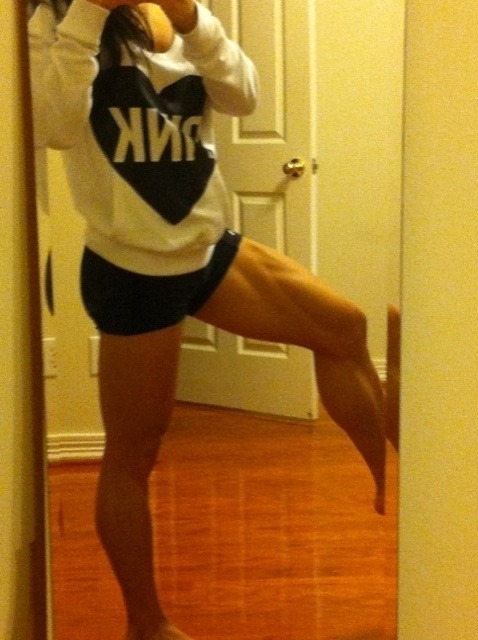 fitbitchfitness:  fit-lifting-girl Follow the Fit Bitch!