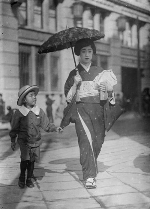 fujiwara57:  Photographies du Japon de la période Taishō jidai 大正時代 (1912-1926) .