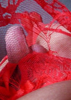 2008m50:Beautiful red lace!!😍😍😍