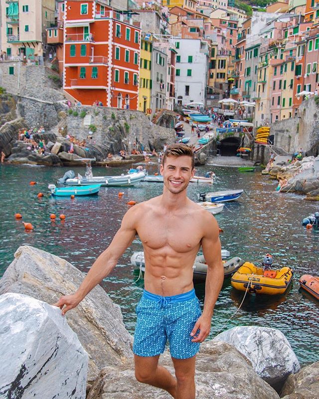   Ian Spear   