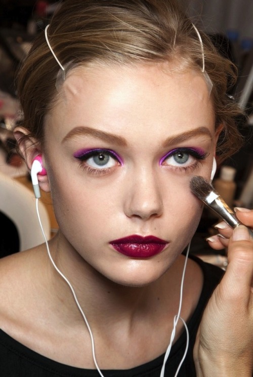 angelmilk:Frida Gustavsson at Dior Spring/Summer 2011