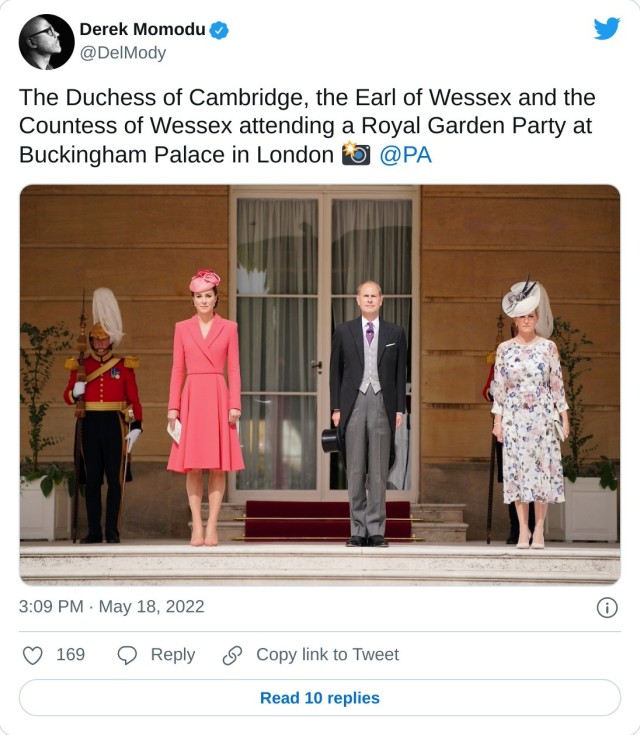 The Duchess of Cambridge, the Earl of Wessex and the Countess of Wessex attending a Royal Garden Party at Buckingham Palace in London @PA pic.twitter.com/xx14QMhfXG — Derek Momodu (@DelMody) May 18, 2022