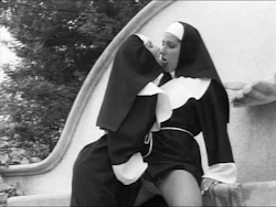 hubungus:Hot nuns