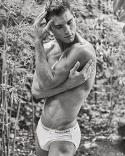 christos:André Ziehe by Mariano Vivanco