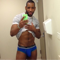 black411blog:  thickyellowboy:  Yessssss