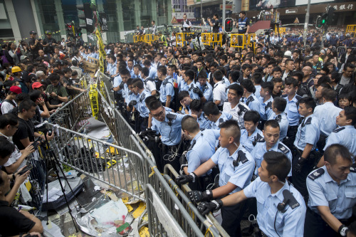 bloombergphotos:Mong Kok Unoccupied                                                              H