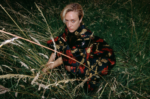 chloesevignyonline:Chloë Sevigny by Harley Weir for Dazed (UK) Autumn/Winter 2019.