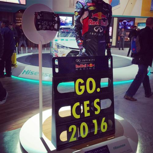 @redbullracing @danielricciardo welcoming us to #ces2016! With @mtecmike and @zeekevin . #goces2016 