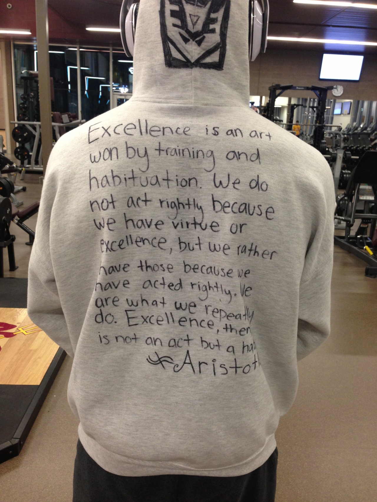 swolizard:  People always ask me “why do you workout in a sweatshirt and sweats