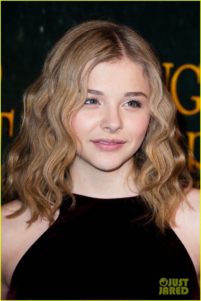 Asa Butterfield  Chloe Moretz   Source of some pics: http://merlin.wikia.com/wiki/Asa_Butterfield