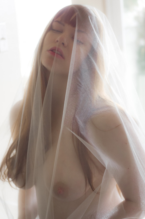 asp-photos:  sierra, veiled