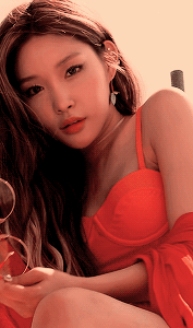 celo-mar:Chung Ha+ MVs