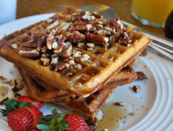 delectabledelight:  Pecan-Bacon Waffles (by Kilo 66) 