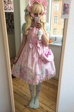 princess-nymm:  A toy parade coord♡ I really