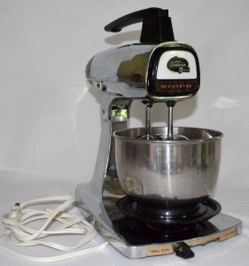 Vintage Sunbeam Mixmaster Gray & Black 12 Speed Mixer With Two