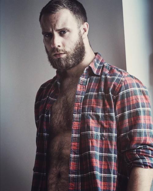 beardburnme:  “🌲” by @a_l_p_90 on Instagram http://ift.tt/27Bkn9F
