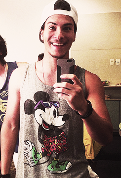 wowaguiar:  Sorriso do Mickey! <33 