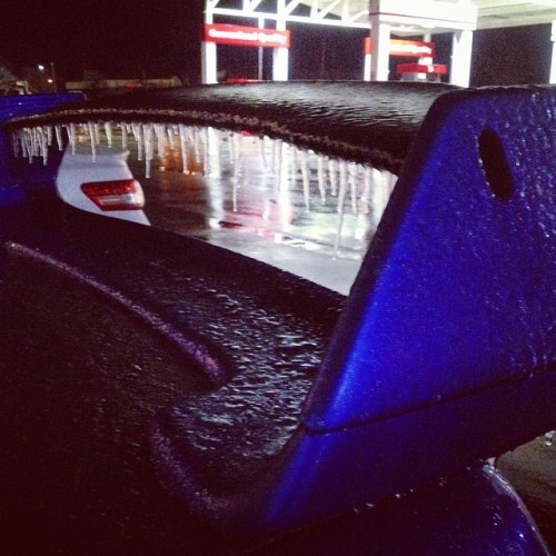 I guess you can say it&rsquo;s a little chilly out in Bel Air,MD&hellip;. #iciclesonmycar #f