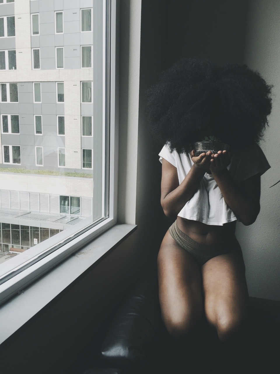 mothernaeture:Using blackout to bless the plants ✨