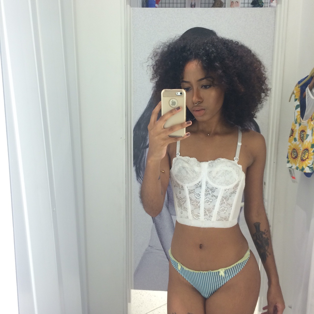 lilcoffee:ladytatyana:  AA today  hmm… okay wow