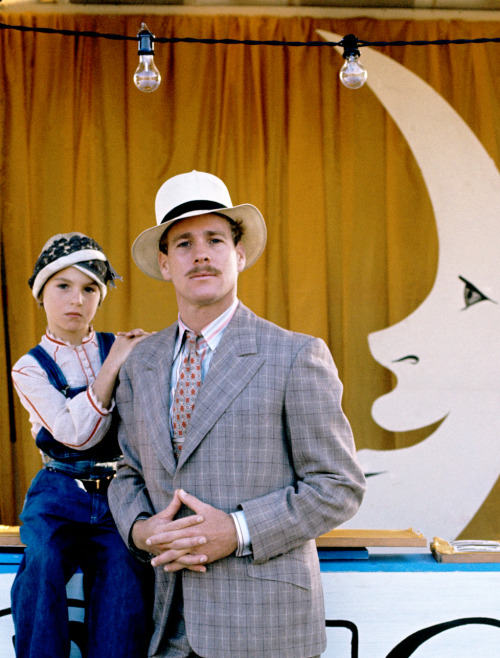 Tatum O'Neal andRyan O'Neil for ‘Paper Moon‘, 1973.