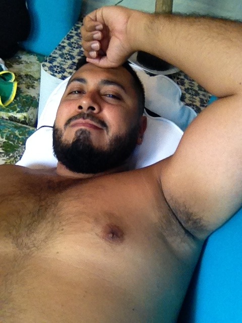 jetset-bear:  ariescub10:  Sunday’s Selfies 🐻  Yum