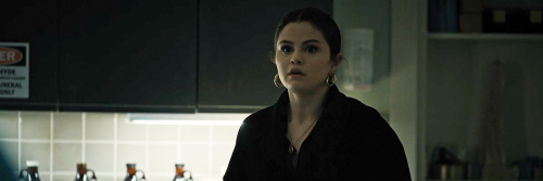 like or reblog, please. | Selena Gomez as Mabel Mora on “Only Murders In The Building” - S01EP07+20 