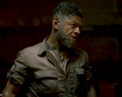 ririsasy:This is Andy serkis’ appreciation post because he has been hiding his attractive body