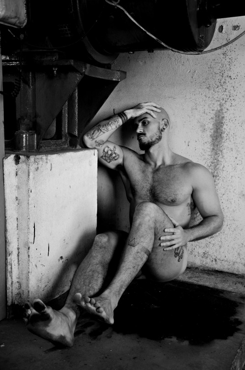 I Like Looking At Naked Men