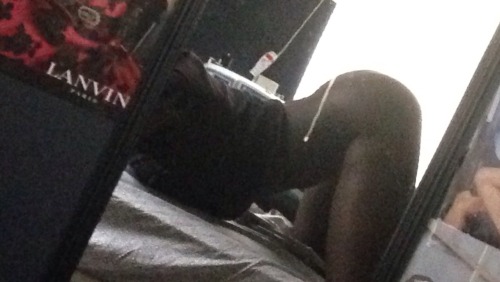 thebipage:  ig. mike.aveli tumblr. mike-aveli.tumblr.com 