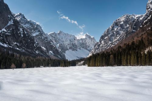 oneshotolive:  Julian Alps, Slovenia [OC][5715x3810]