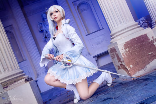  My Weiss Schnee (RWBY) costume <3!~~costume, make-up, model by me (http://facebook.com/calssara.