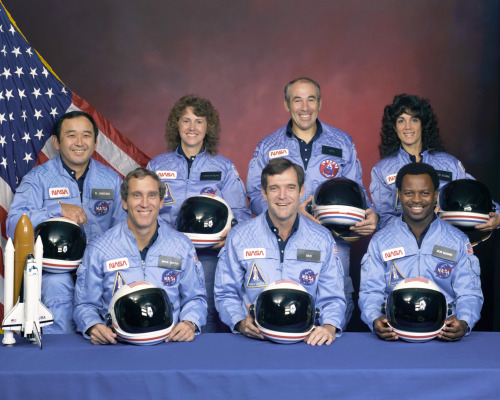 nevver:Spot the difference, Challenger Crew (top) vs. First Crew post-Challenger Disaster