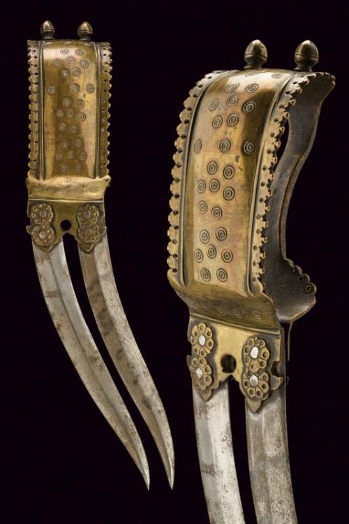 Double blade bichwa, India, late 19th century. from Czerny&rsquo;s International Auction House