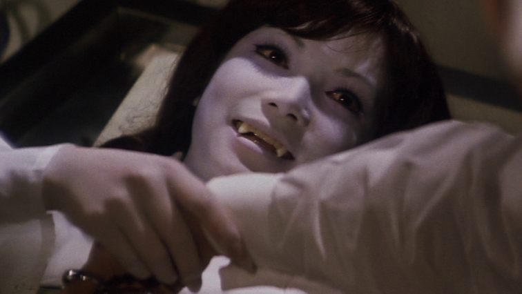 spookshowvixens:Toho’s Lake of Dracula (呪いの館 血を吸う眼) from 1971