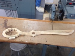 nickdontforgetprops:  Almost done with the second half, nui’s scissor blade Just gotta buy some paint to do it 