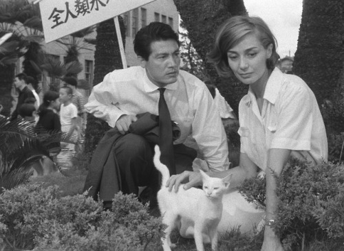 Hiroshima mon amour (France, 1959)Dir: Alain ResnaisDoP: Michio Takahashi & Sacha Vierny