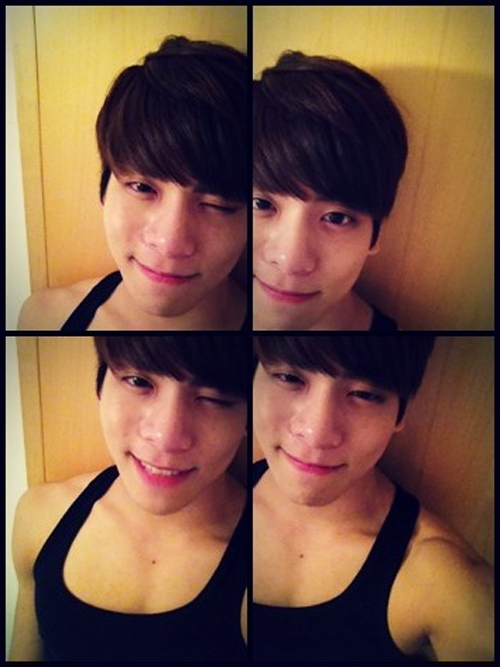 fyjjong:(120417) @realjonghyun90: throwing in a selca. you have a heart attack. (source: shiningtwee