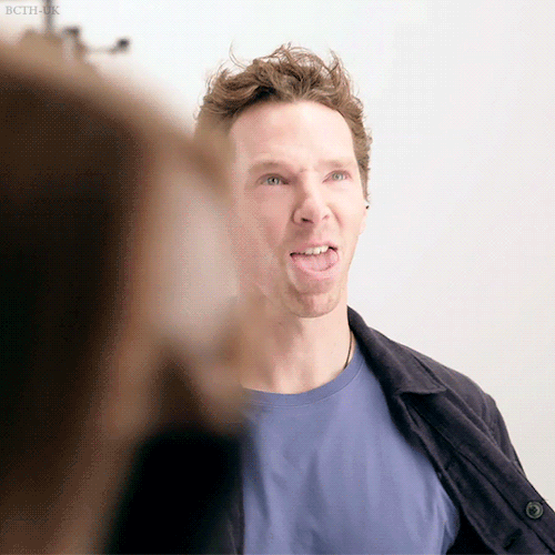 bcth-uk:Benedict having fun shooting a promotional video for 2021 Comic Relief.