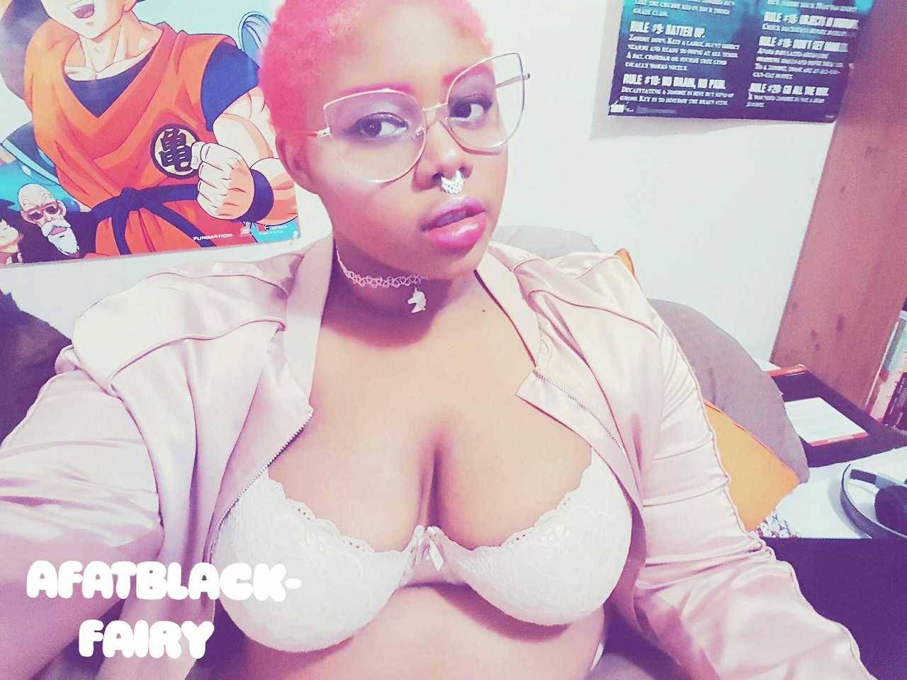 afatblackfairy:  Galactic Pink Brat 💖☄☄  (I literally toyed around with my