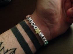 gnumblr:  found one of my ridge bracelets today! 