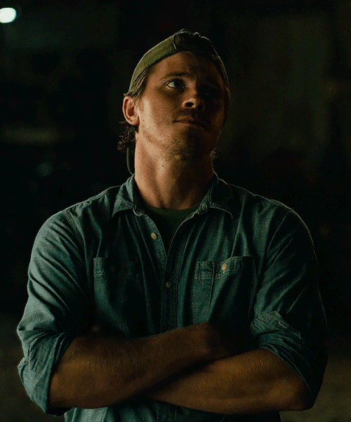 Garrett Hedlund As BENNY MILLER Triple Frontier (2019)