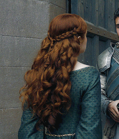 Alicent Hightower's Green Dress With Gold In House Of The Dragon Season 2