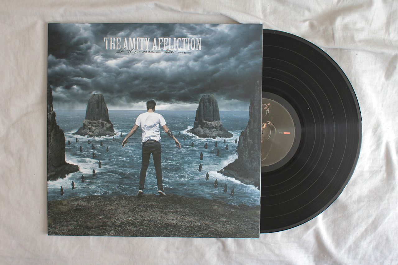 therianthropic:   The Amity Affliction//Let The Ocean Take Me1st Press        